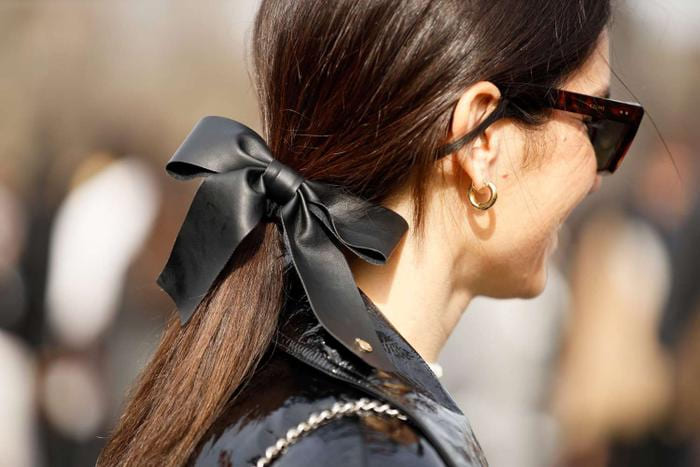 thời trang ruy băng 